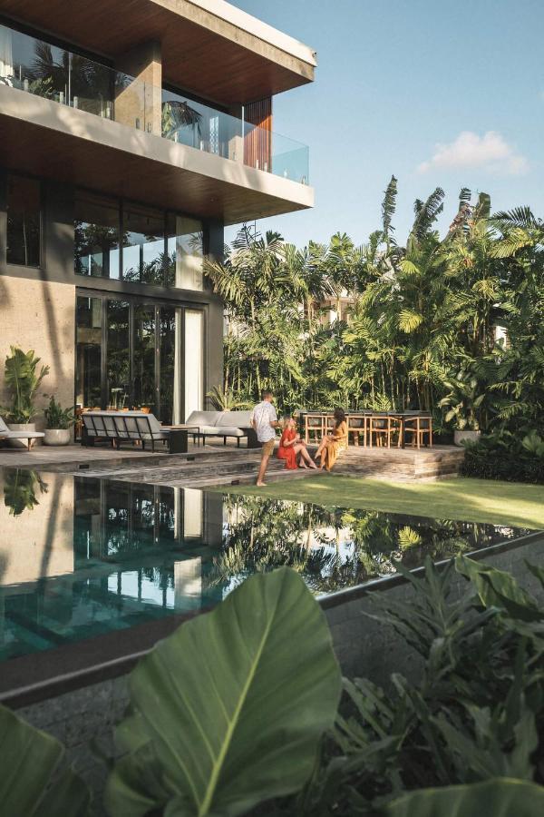 The Riverhouse Canggu Extérieur photo