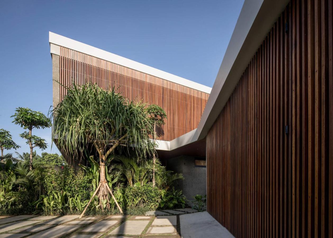 The Riverhouse Canggu Extérieur photo